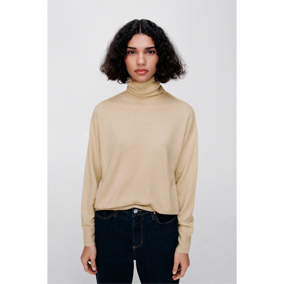 Nwt Zara Seamless Wool Sweater 